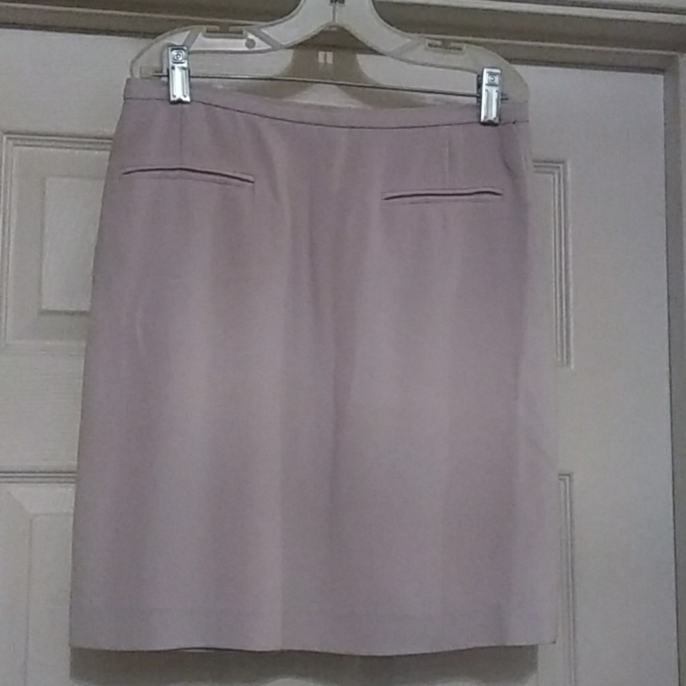 Suit - Picture 5 of 8